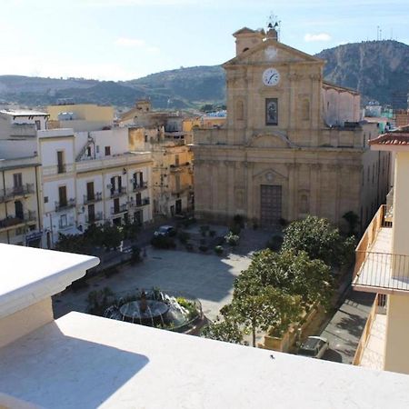 Solemar Sicilia - Piazza Duomo Appartement Bagheria Buitenkant foto