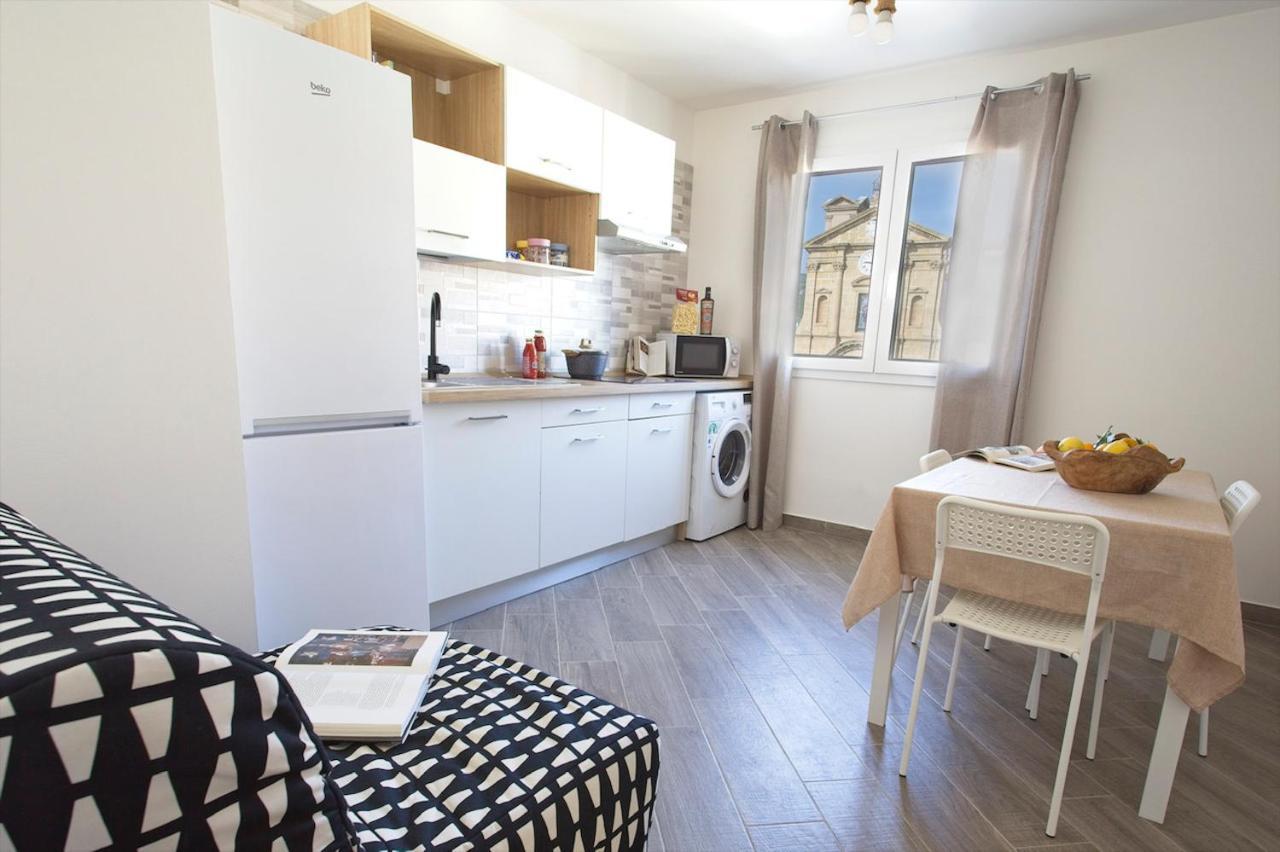 Solemar Sicilia - Piazza Duomo Appartement Bagheria Buitenkant foto